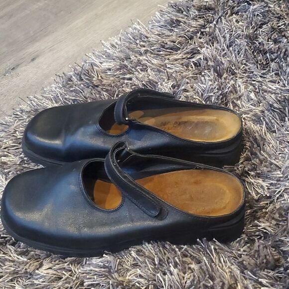 Womens Naot Slip On Shoes 9 - Picture 2 of 4